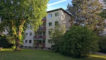 Expose Vollständig renovierte 4,5-Zimmer-Wohnung (120 m2) mit Balkon in Steyr