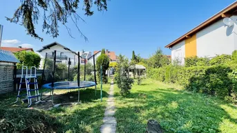 Expose 716m² Eigengrund - Einfamilienhaus mit großen sonnigen Garten - Ruhelage - Donau ums Eck
