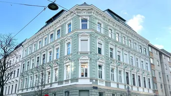 Expose Gut angebundene Altbauwohnung | Fußläufig zu 3 U-Bahn-Stationen | Renovierte Fassade, moderner Aufzug &amp; gepflegter Innenhof I Einkaufsmöglichkeiten &amp; Top-Infrastruktur