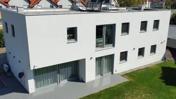 Expose Perfekt ausgeführtes Traumhaus mit Top Ausstattung - Swimmingpool - PV-Anlage - 5 Schlafzimmer - 3 Bäder