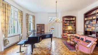 Expose Altbau-Residenz I Böcklinstraße I Wohnsalon/Klavier/Konzertzimmer I historische Veranda &amp; Bleiglasfenster I Lift