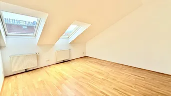 Expose U1 in 5 Minuten erreichbar - Kurzzeitvermietung möglich - Lift im Haus - Zusammenlegung von Wohnungen möglich - Dachgeschoß Ausblick