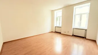 Expose U1 in 5 Minuten erreichbar - Kurzzeitvermietung möglich - Lift im Haus - Zusammenlegung von Wohnungen möglich - Dachgeschoß Ausblick