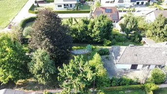 Expose Sanierungsbedürftiger Bungalow in Ruhelage