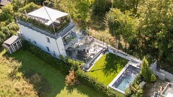 Expose Exklusives Weinberg-Refugium: unverbaubarer Panoramablick in absoluter Ruhelage I hightech Pool I Dachterrasse mit Whirlpool I Erdwärme, Solarpaneele, Fußbodenheizung, Kühldecke