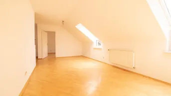 Expose Dachgeschosswohnung mit Garten und perfekter Lage in Seiersberg-Pirka