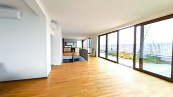 Expose Green Tower | Penthouse im 19. Stock | Erstbezug