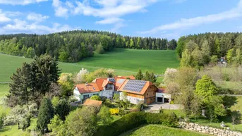 Expose Premium Landhaus als Rückzugsort - Privatsphäre und Weitblick -