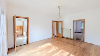 Expose Sanierungsbedürftige 2-Zimmer Wohnung in komplett renoviertem Wohngebäude - Eggenberg