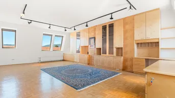 Expose Nähe Augarten: Große 3-Zimmer-Wohnung mit Terrasse, Fernblick und Tiefgaragenplatz