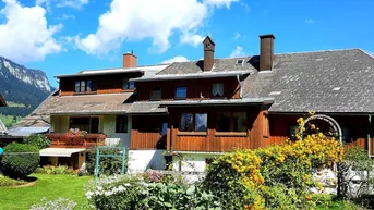 Expose 300 Jahre altes Bauernhaus m. Ferienwohnungen am Fuß des Grimming