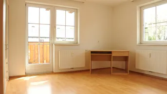 Expose Ruhige, sonnige 1,5 Zimmerwohnung