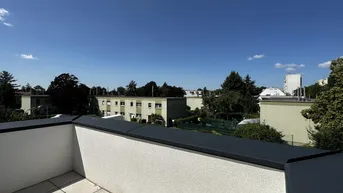 Expose ERSTBEZUG! Moderne 3-Zimmerwohnung mit Terrasse und Balkon Nähe U1
