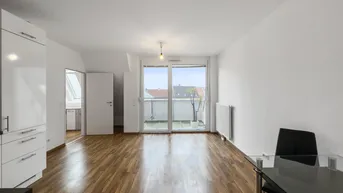 Expose Ansprechende 2,5-Raum-DG-Wohnung mit EBK und Balkon im Herzen Stockeraus