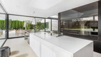 Expose Exklusivität neu definiert: Traumvilla im Herzen von Wals-Siezenheim – Ihr Luxusdomizil wartet!