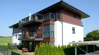 Expose Sonnige 2-Zimmer Wohnung mit Balkon, Keller und Carportstellplatz