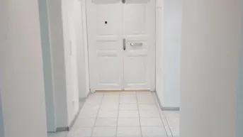 Expose Schöne renovierte Wohnung - Altbau nach Renovierung 2021 mit Gartenzugang 82m² - provisionsfrei