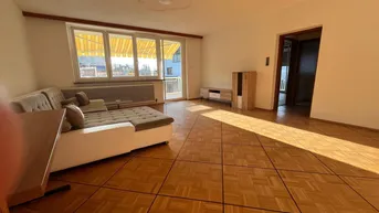 Expose KURZZEITMIETE in MAXGLAN - geräumige 3-Zimmer-Wohnung mit großzügiger Terrasse