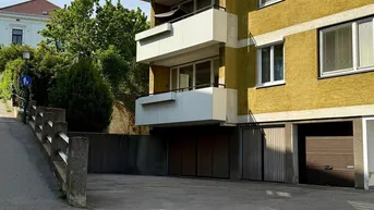 Expose Privat: 3-Zimmer Wohnung mit Loggia