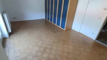 Expose Auffallend eminente Eineinhalbzimmerwohnung in der Wetzelsdorferstraße zur Miete!