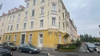 Expose Prächtige Einzimmerwohnung in St. Leonhard, zu vermieten. Ihr neues Zuhause wartet!