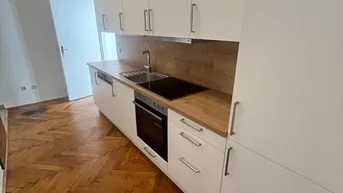 Expose Besonders eindrucksvolle Zweieinhalbzimmerwohnung im Zentrum von Graz, im Bezirk Jakomini, zu vermieten! WG geeignet.