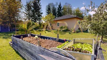 Expose Licht! Luft! Leben! Gepflegter Bungalow mit malerischer Gartenarchitektur in Magdalensberg
