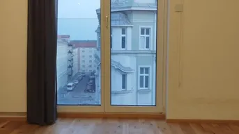 Expose Moderne 2-Zimmer-Wohnung mit Weitblick in 1140 Wien – Top-Lage unmittelbar U-Bahn, S-Bahn und Straßenbahn