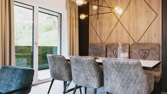 Expose Glemm by AvenidA - elegantes Apartment mit eigener Sauna und Blick auf die WM Strecke 2025!