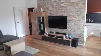 Expose 4-Zimmer Wohnung inklusive hochwertiger Einrichtung