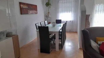 Expose Großzügige 4-Zimmer Wohnung mit Süd-Loggia