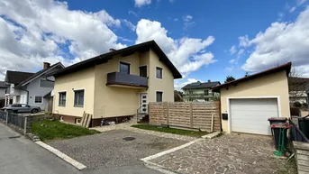 Expose Einfamilienhaus am Rande der Stadt!