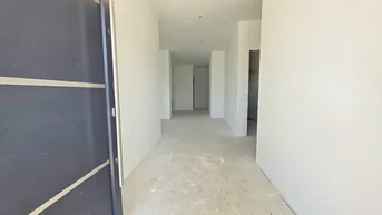Expose Belagsfertiger Bungalow in Hanglage mit traumhafter Panoramaaussicht und Doppelgarage