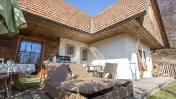 Expose Rustikales Chalet mit Wellnessbereich!