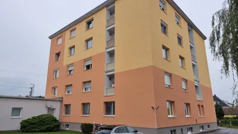 Expose Gepflegte 2-Zimmer-Wohnung mit Terrasse in zentraler Lage!