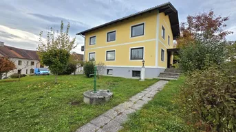 Expose Ruhiges Zweifamilienhaus in kinderfreundlicher Lage!