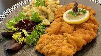 Expose 154m² Wohnung mit gut gehendem Gasthaus und 3 Fremdenzimmern