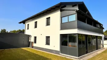 Expose Modern und geräumig - Anlageobjekt mit zwei Wohnungen 