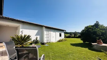 Expose Bungalow umgeben von der Natur