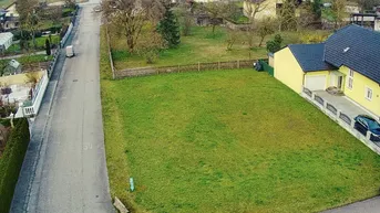 Expose Einmaliges Eckgrundstück in toller Lage von Wels-Nord - ohne Bauzwang und voll aufgeschlossen
