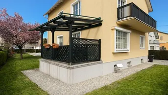 Expose Ein- oder Zweifamilienhaus mit Pool und Doppelgarage in schöner Lage von Linz/Süd