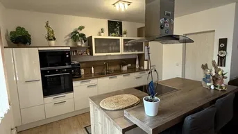 Expose  Familienidyll in bester Lage: Doppelhaushälfte in Mattighofen zu verkaufen ‍ ‍ ‍ 