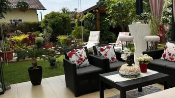 Expose  Bezauberndes Einfamilienhaus mit Gartenidylle