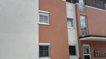 Expose Charmante 3-Zimmer-Wohnung mit 2 Balkonen und Garage ️