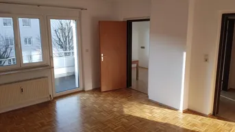 Expose Moderne 3-Zimmer-Wohnung mit Loggia in ruhiger Lage