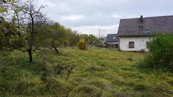 Expose Großes Grundstück mit 1470m² in Pichling mit Abbruchhaus