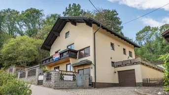 Expose Lage, Lage, Lage! - Einfamilienhaus mit Aussichtslage in Dornach
