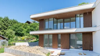Expose Haus im Haus – Exklusive Maisonette mit Garten