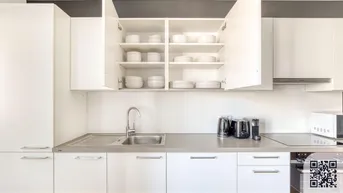 Expose Luxus! Hochwertige 4 Zimmer mit 2 privaten Dachterrassen in Bestlage. 2 min zur Mariahilfer Straße(VIE153)