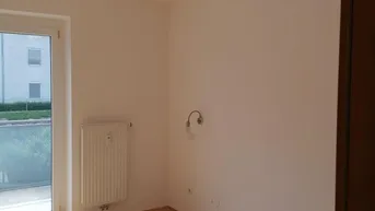Expose Moderne 3-Zimmer Neubauwohnung mit Balkon und Tiefgarage
